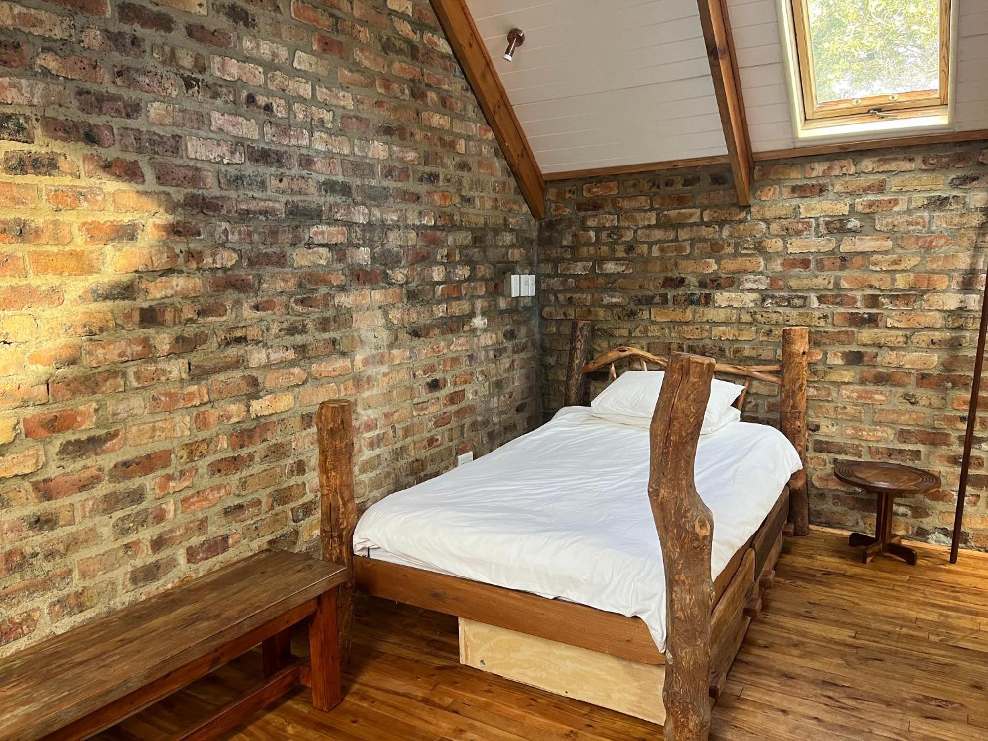 Matshana Lodge Hermanus Szoba fotó